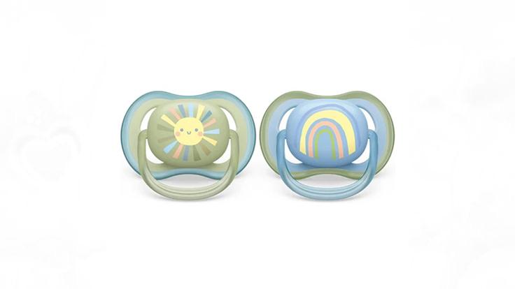 Philips Avent Ultra Air Pacifier Orthodontic & BPA, with Extra Ventilation Holes 0-6Months Pack of 2 Blue with Sterlizier and Carrying Case