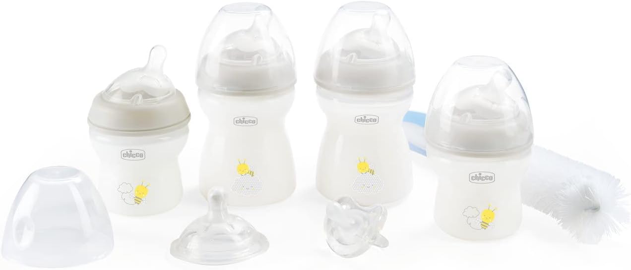 Chicco NaturalFeeling First Starter Set - Essential Baby Bottle Set for Newborns (0m+)